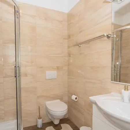 Apartment Mara