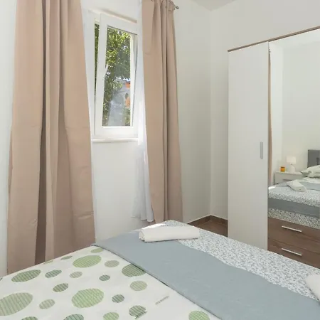 Apartment Mara Sibenik